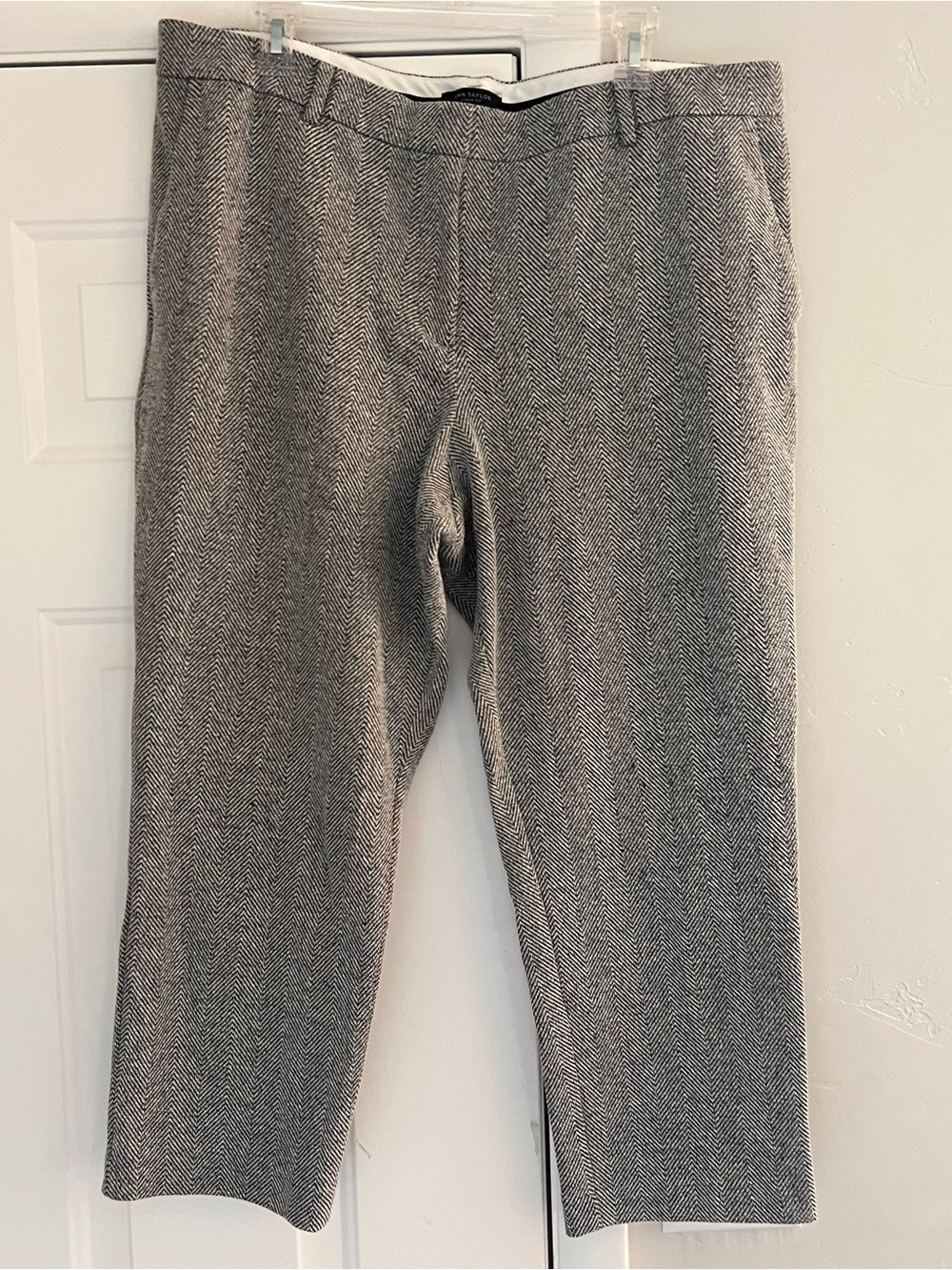 Ann Taylor Women's Black & White Herringbone Crop Pants